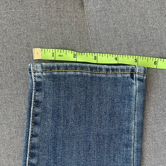 Levi's Blue Skinny Jeans for Women - Picture 6 of 6